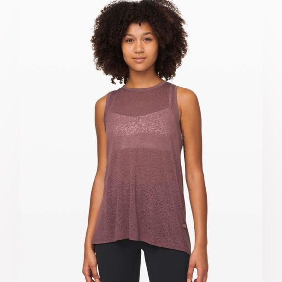 lululemon athletica Tops - Lululemon Meet Halfway Tank